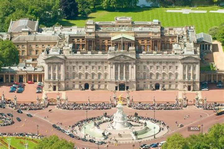 25 Largest Palaces In The World Photogallery Times of India