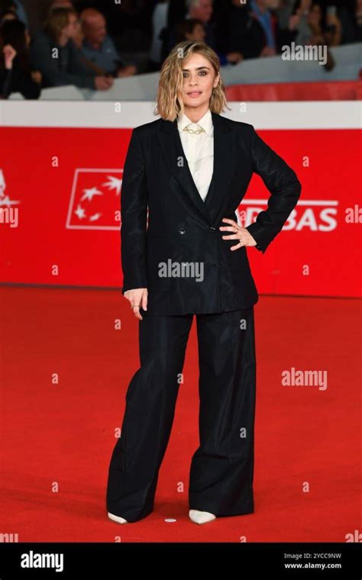 7 best greta scarano images on Pinterest Actresses, Cinema and Cinema