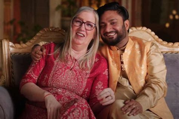 90 Day Fiance Jenny & Sumit Complete Two Years Of Marriage, Celebrate