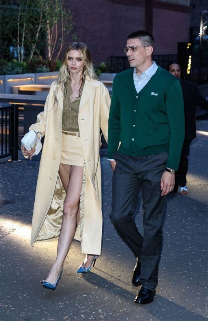 Abbey Lee Kershaw Style, Clothes, Outfits and Fashion &bull; CelebMafia
