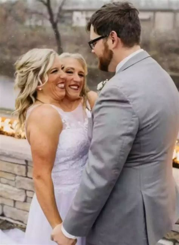 Abby Hensel is married! Conjoined twin who rose to fame in reality show