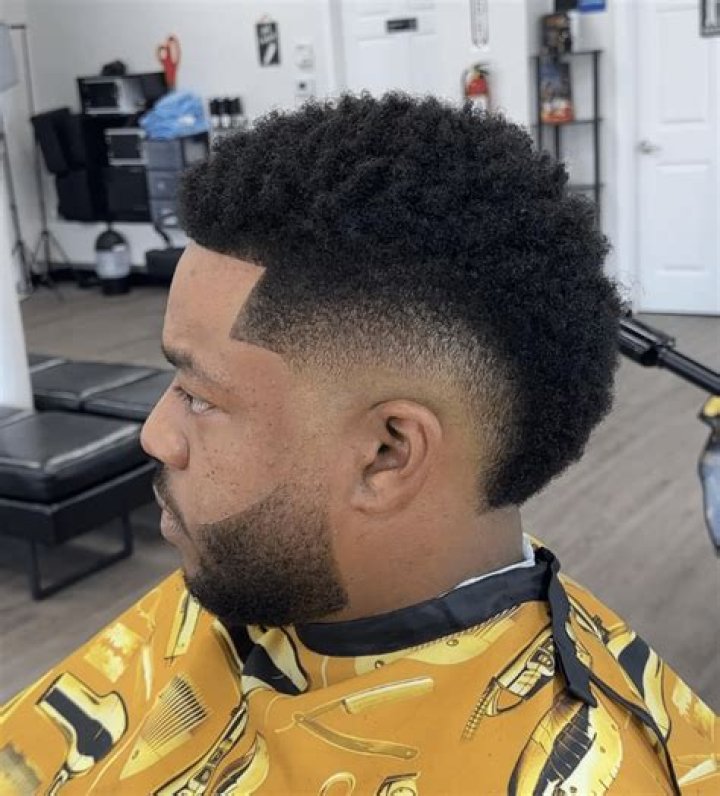 Achieving A Dramatic Burst Fade Black Look: Tips And Techniques