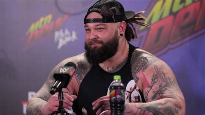 Ahli gusti profesional Bray Wyatt meninggal dunia pada usia 36 tahun WWE