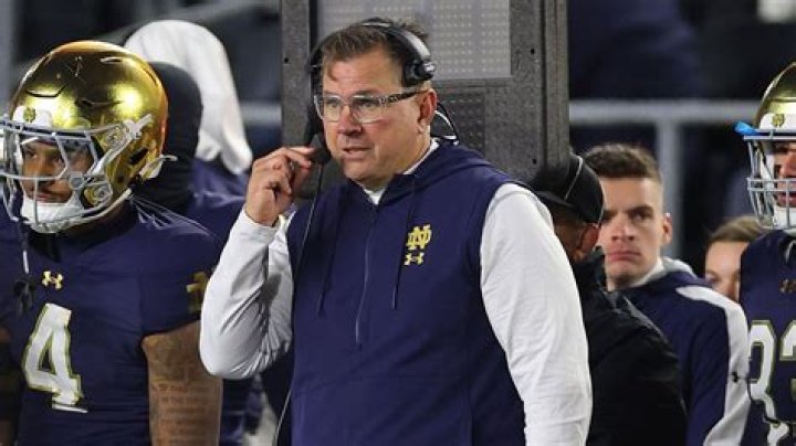 Al Golden brings back the buzz about the U The Miami Hurricane