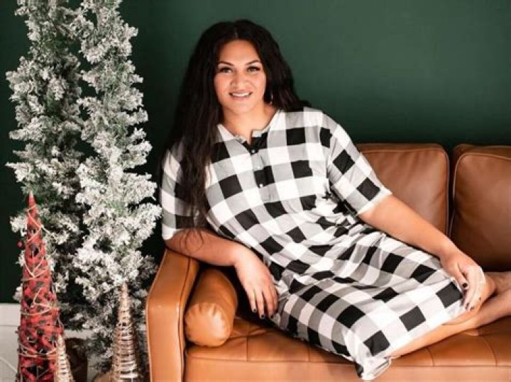 Alayna Galea&rsquo;iFinau wiki, bio, age, nationality, wife, parents, net