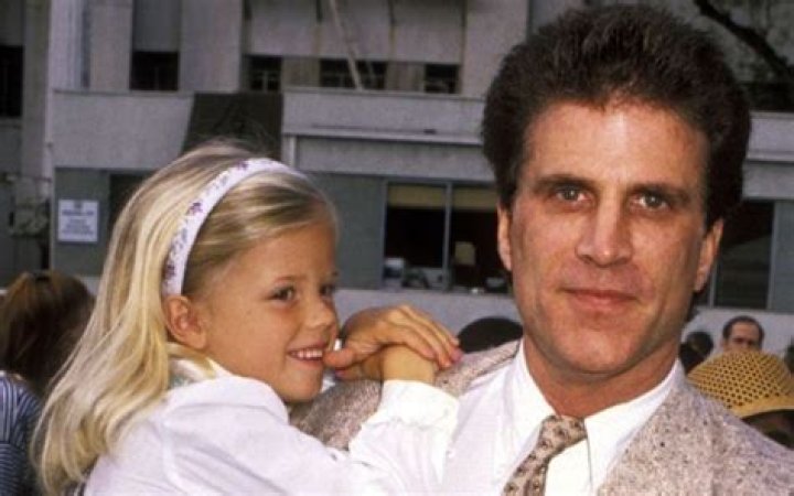 Alexis Danson 