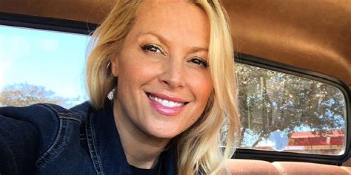 Amanda Martin Was a Bank Employee before Her Career on TV