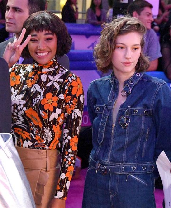 Amandla Stenberg and New Girlfriend King Princess Attend MTV VMAs &mdash; See