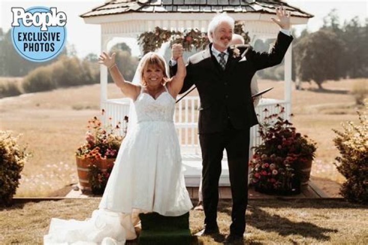 Amy Roloff and Chris Marek Heat Up Instagram With Fall Photo Shoot