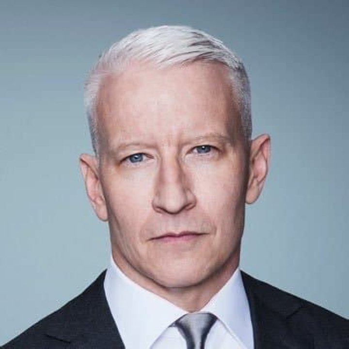 Anderson Cooper Bio, Age, Mom, Partner, Boyfriend, Salary, Net Worth