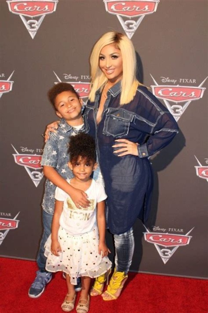 Angel Brinks bio, age, baby daddy, husband, kids, net worth Kemi