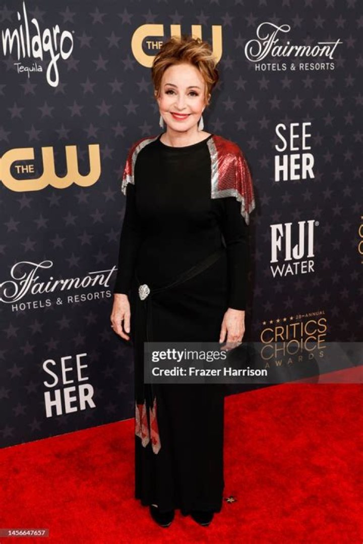 Annie Potts Attends the 28th Annual Critics Choice Awards in Los