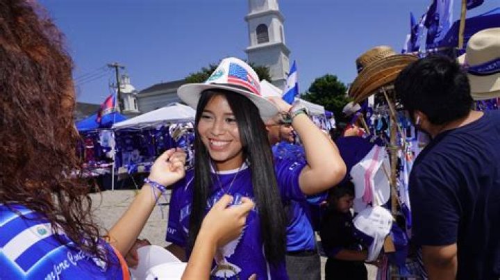 Annual SalvadoranAmerican festival in Hempstead celebrates culture