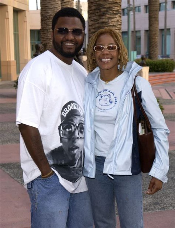 Aries Spears ExWife gets Restraining Order on His ExGF For Chasing