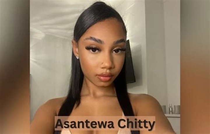 Asantewa Chitty Das ist die Freundin von Jude Bellingham M&auml;nnersache