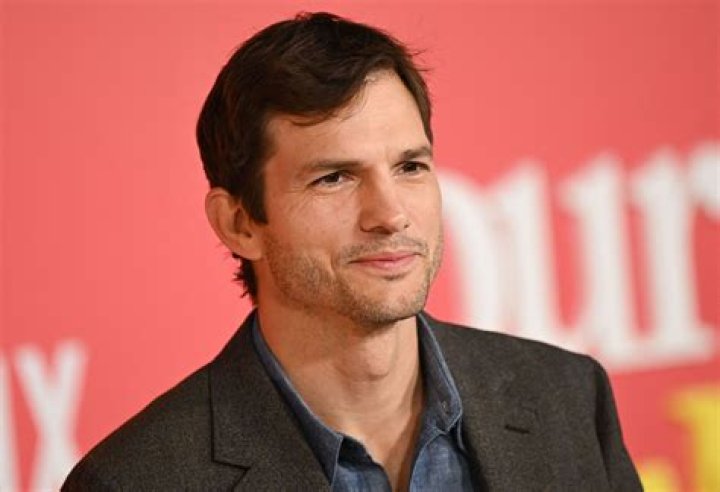 Ashton Kutcher Ashton kutcher, That 70s show, Kelso that 70s show