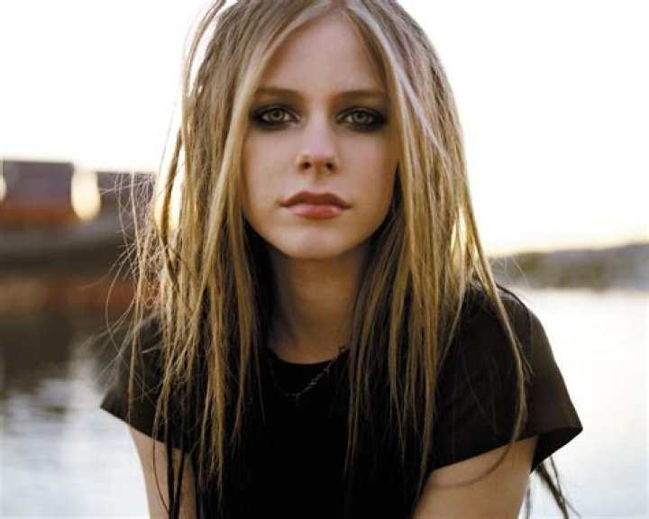 Avril Lavigne Old Photoshoot Avril Lavigne Photo (9566113) Fanpop