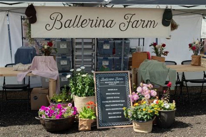 Ballerina Farm Flowers Ballerina Farm Flowers