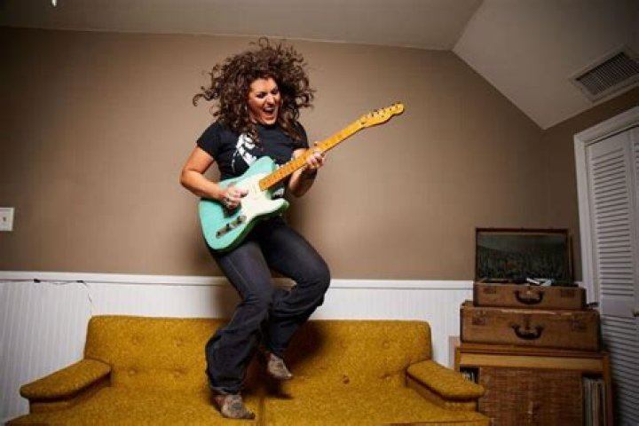 Bam, Bam, Hannah Dasher sets our mind back 40 years with her jam