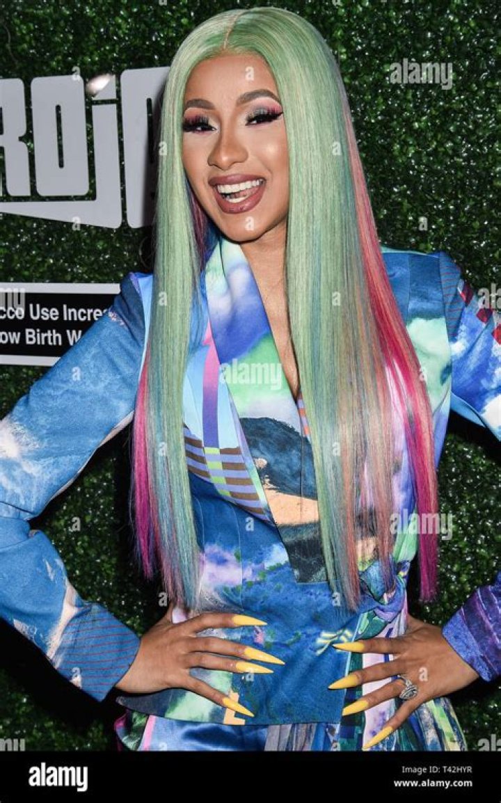Belcalis Marlenis &ldquo;Cardi B&rdquo; Almanzar (1992 ) &bull;