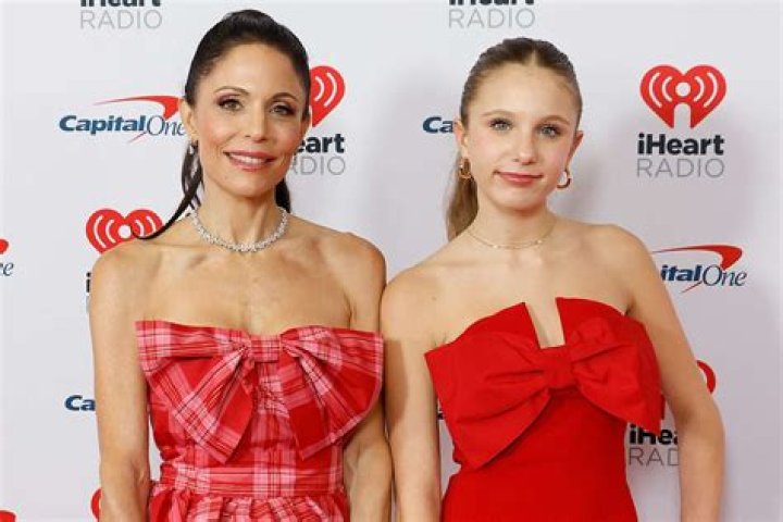 Bethenny Frankel, Daughter on Red Carpet at MTV Movie and TV Awards