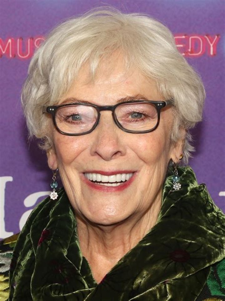 Betty Buckley image