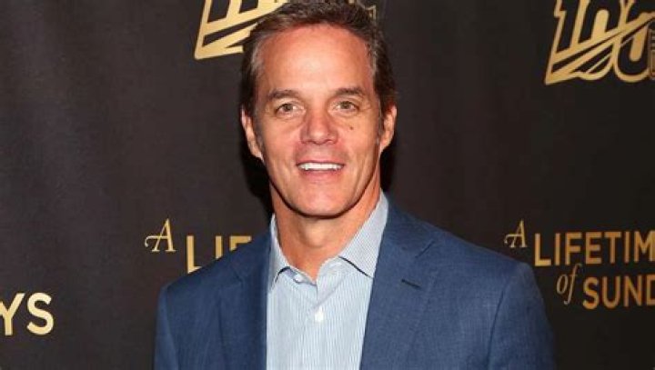 Bill Hemmer Wiki, Age, Height, Spouse, Family, Net Worth, Bio