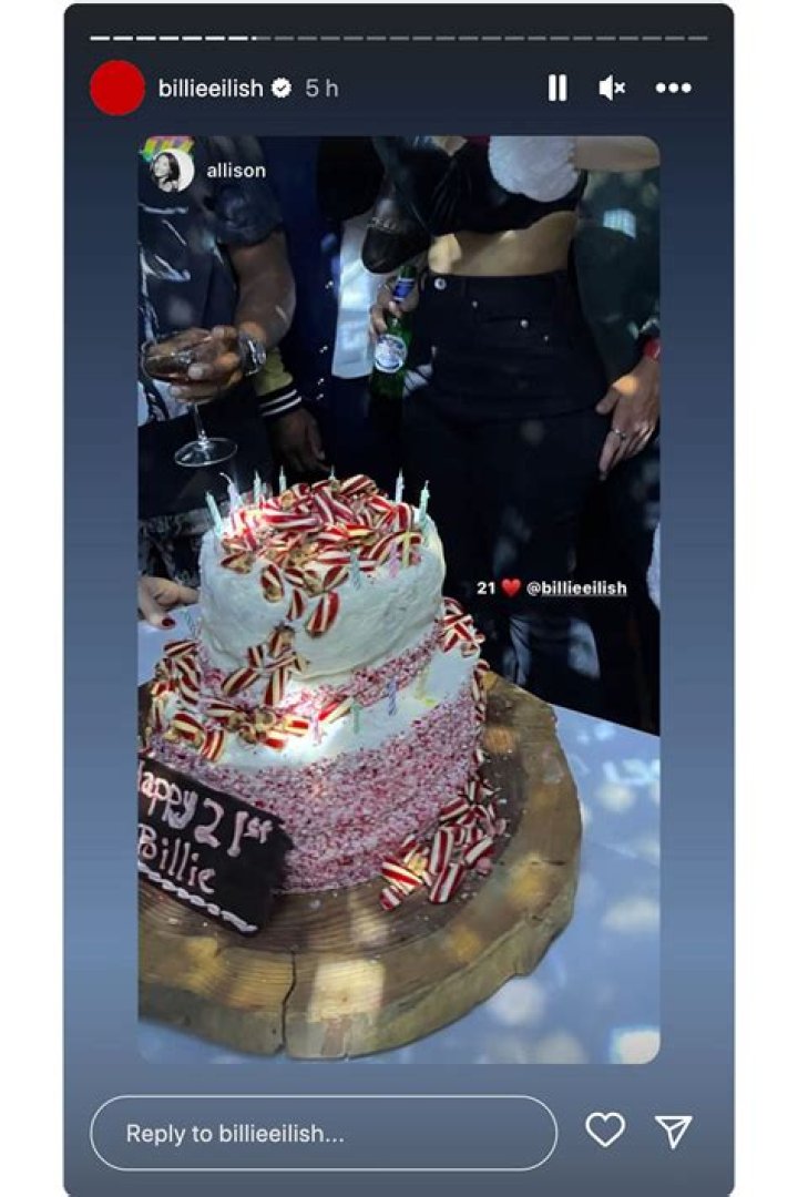 Billie Eilish Celebrates 21st Birthday With Boyfriend Jesse Rutherford