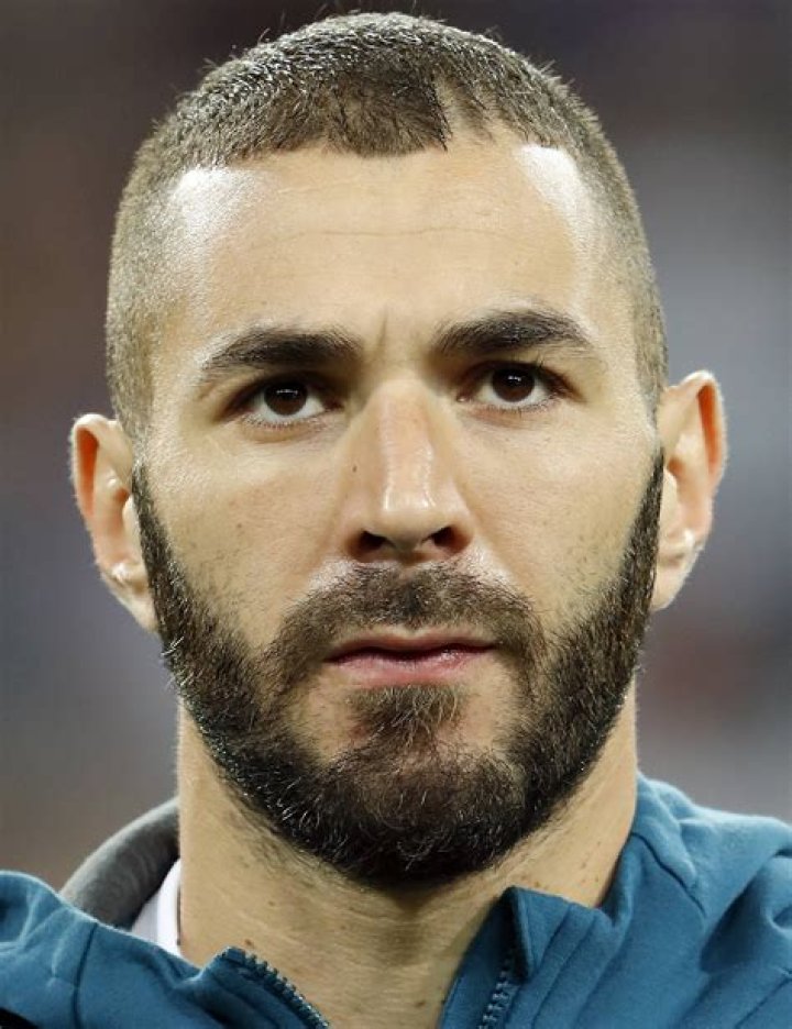 Biografi Karim Benzema
