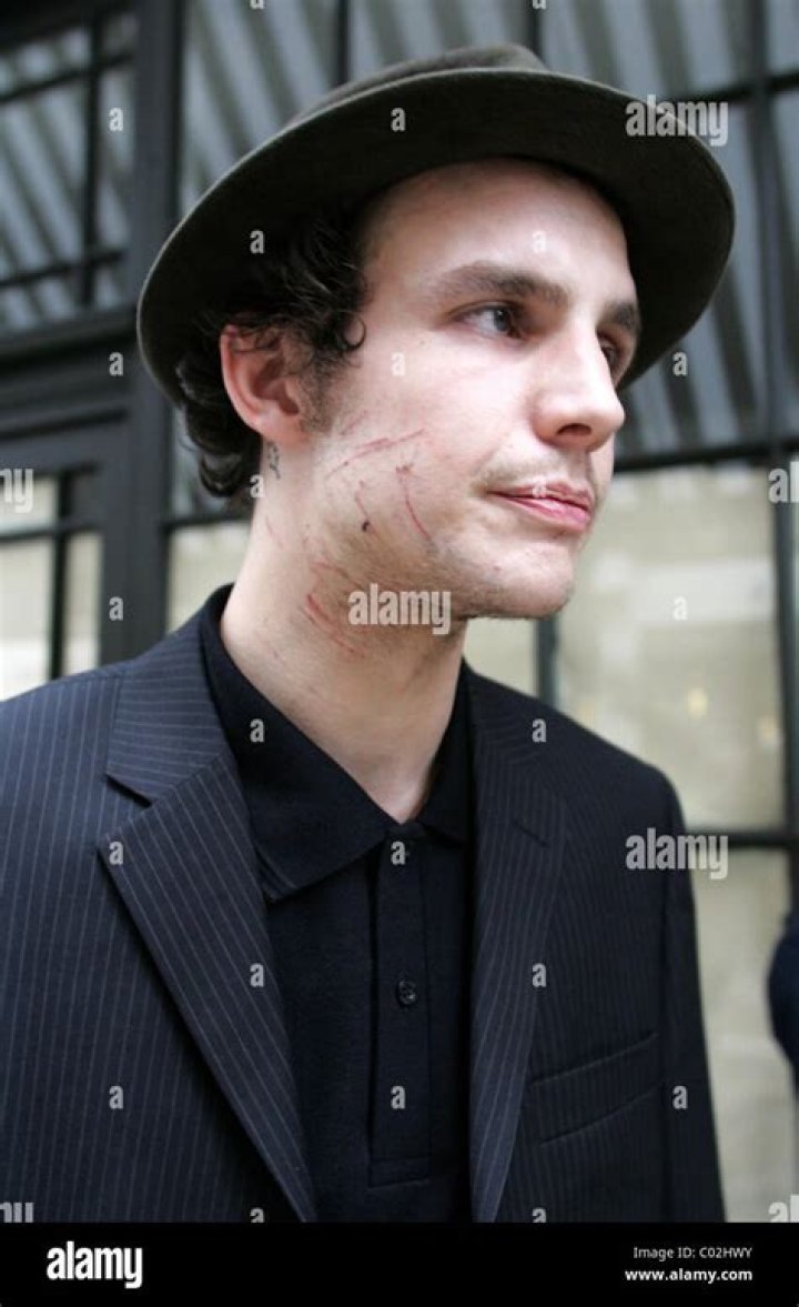 Blake FielderCivil storms out of a Covent Garden Hotel not looking