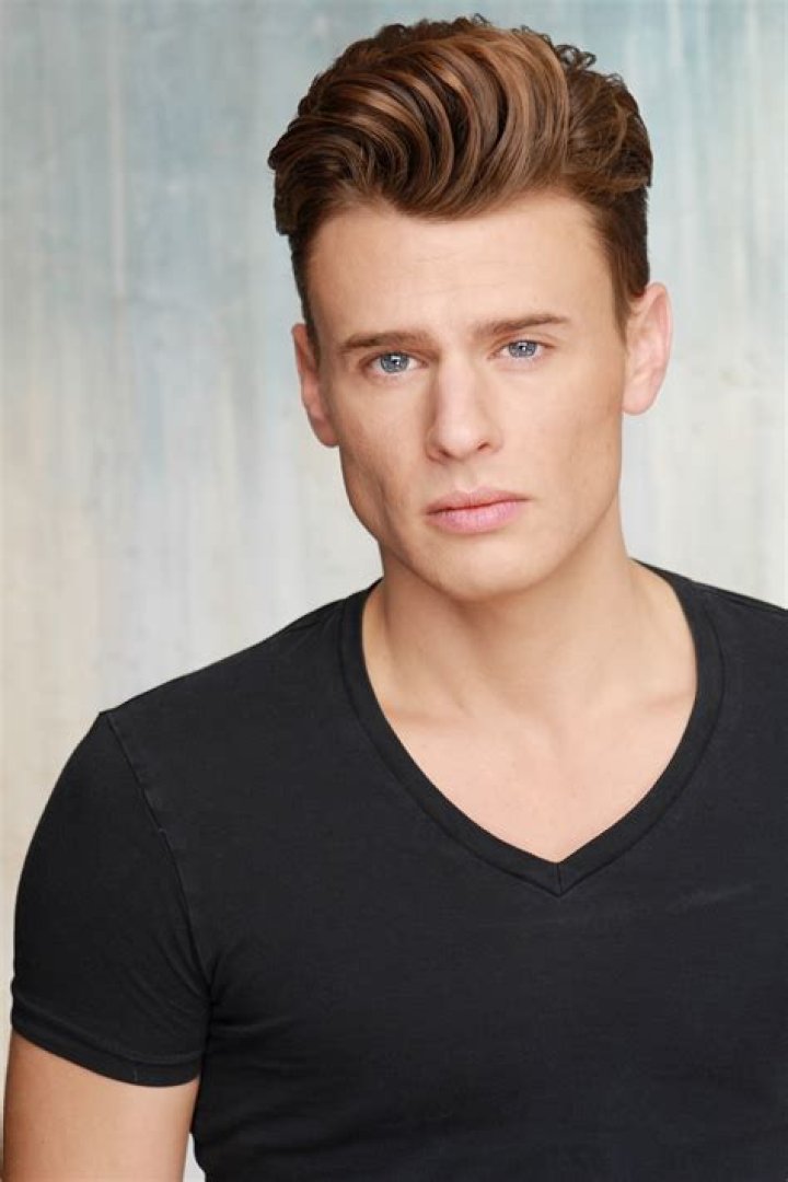 Blake McIver Ewing Biography, Height & Life Story Super Stars Bio