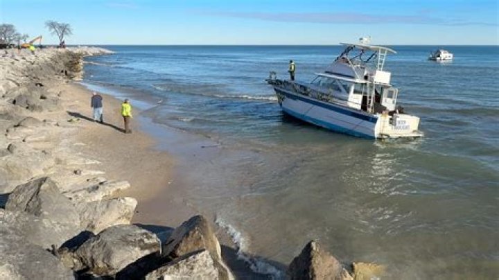 Boat Stranded On Lake Michigan Breakwall Two Days After Crash In