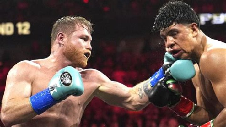 Boxing News Canelo Alvarez receives offers from Al Hayman and Eddie Hearn
