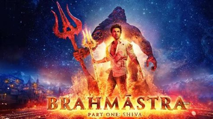 Brahmastra's Dev And Amrita Have A Very Personal Connection To Ayan