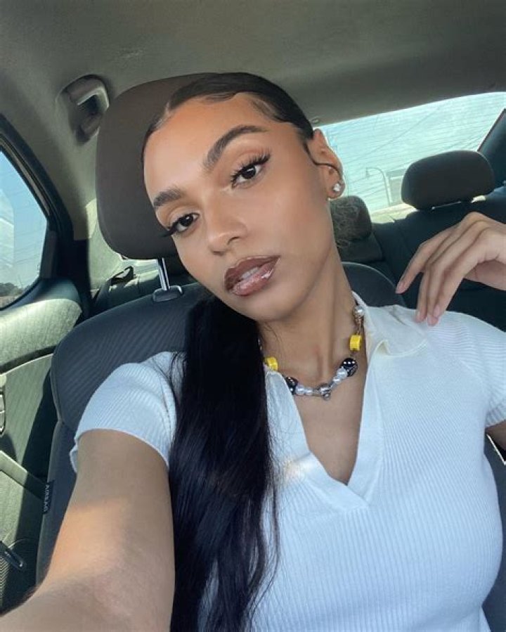 Brandi Marion on Instagram &ldquo;Took some digitals today 🎉&rdquo; Beautiful