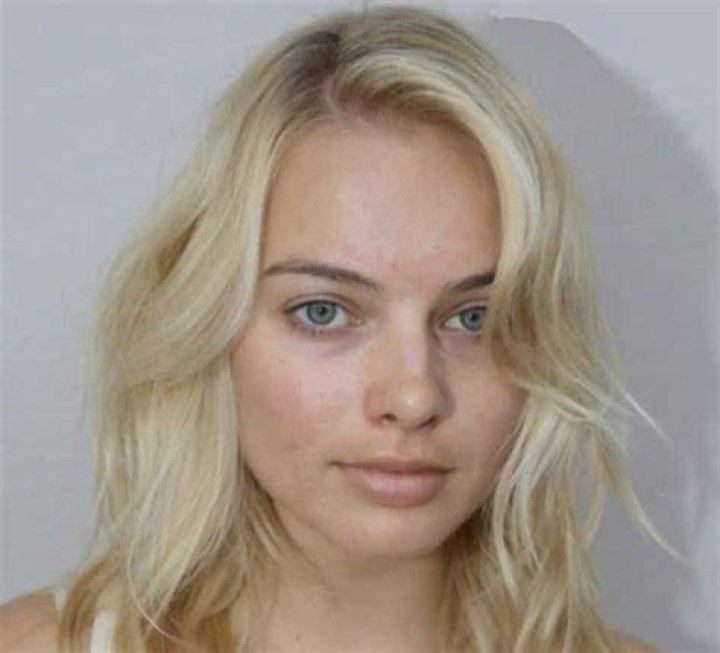 Breathtaking Beauty: A Look At Margot Robbie's Natural Glow Without Makeup