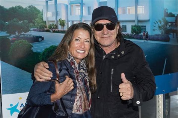 Brenda and Brian Johnson Donate Property To All Star Children&rsquo;s