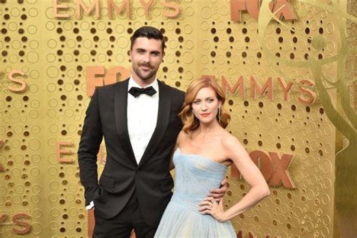 Brittany Snow and 'Selling the OC's' Tyler Stanaland Split&mdash;Full