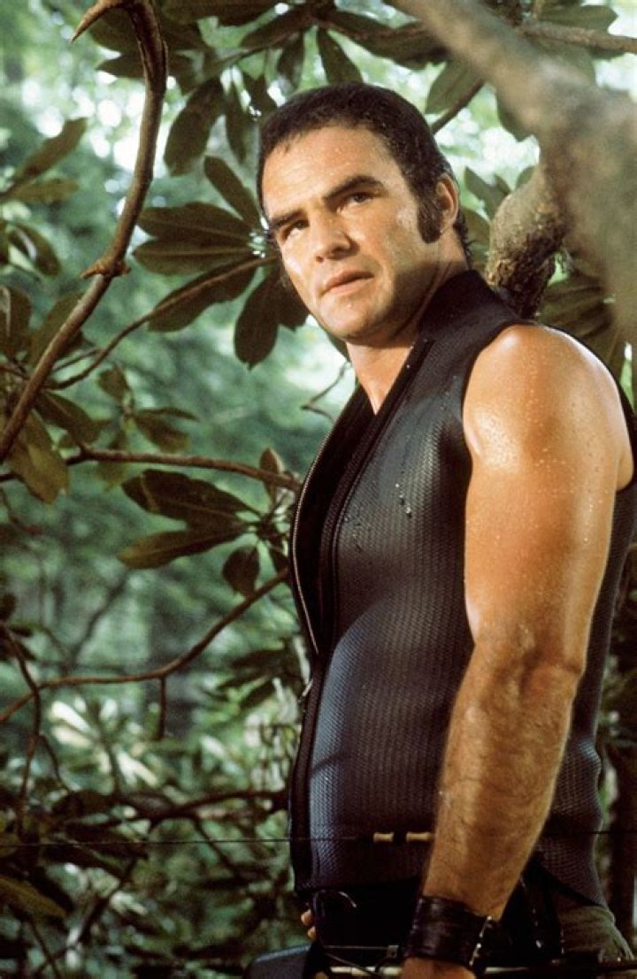 Burt Reynolds, of Deliverance and Boogie Nights, is dead at 82 Vox