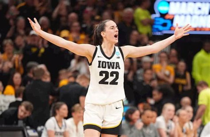 Caitlin Clark, Iowa star, signs deal with Topps trading card company