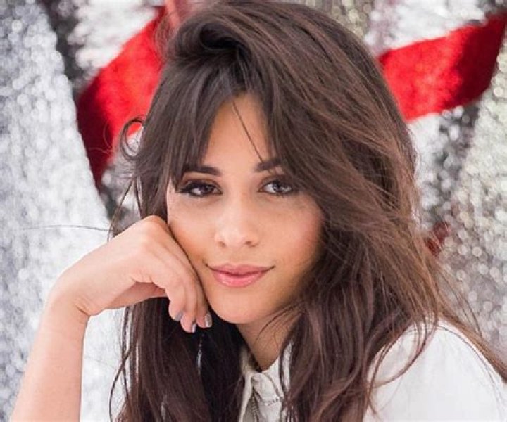 Camila Cabello Biography Facts, Childhood, Family Life & Achievements