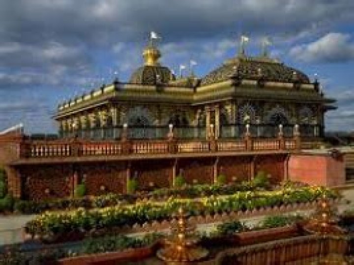 Can Hare Krishnas at Palace of Gold in W.Va. rebuild its tarnished