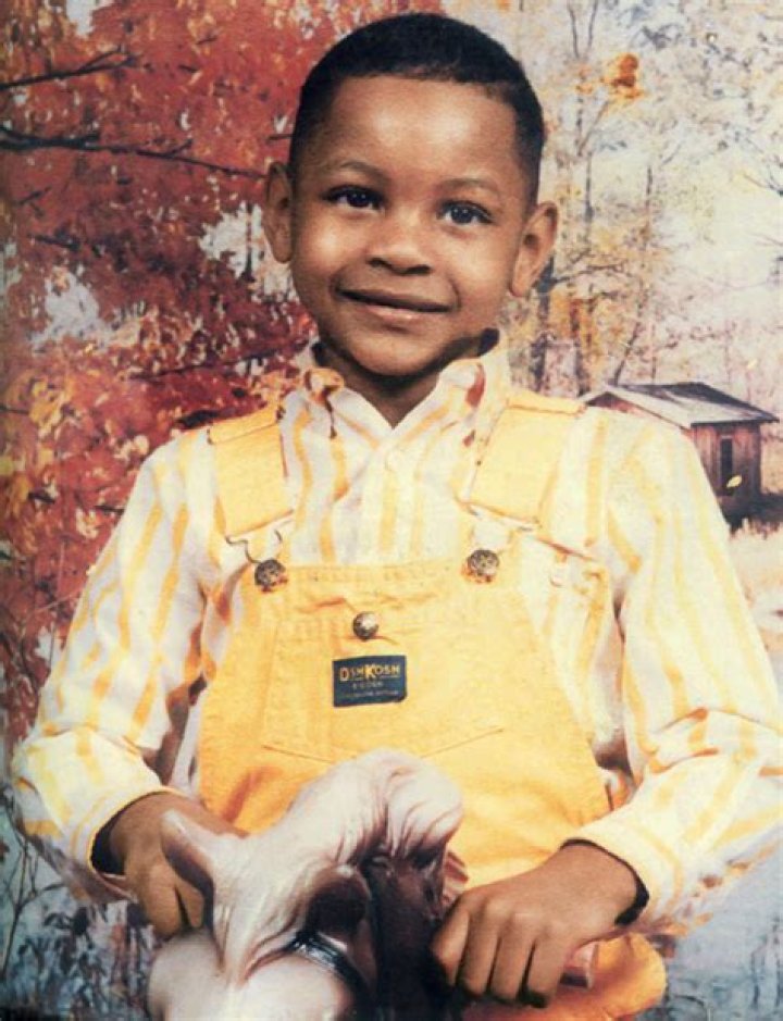 Carmelo Anthony Biography Facts, Childhood, Family Life & Achievements