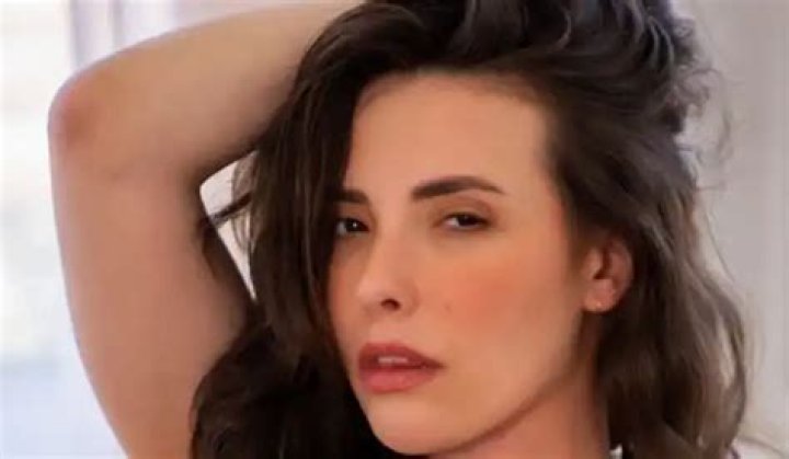 Casey Calvert Age, Wiki, Bio, Trivia, Photos FilmiFeed