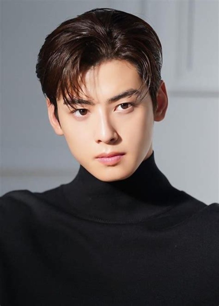 Cha Eun Woo d'ASTRO commence &agrave; agir sur ses sentiments pour Moon Ga