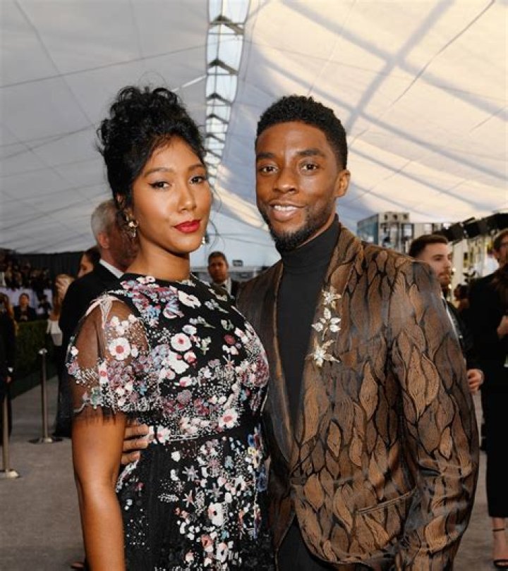 Chadwick Boseman’s wife delivers powerful, emotional speech at Golden
