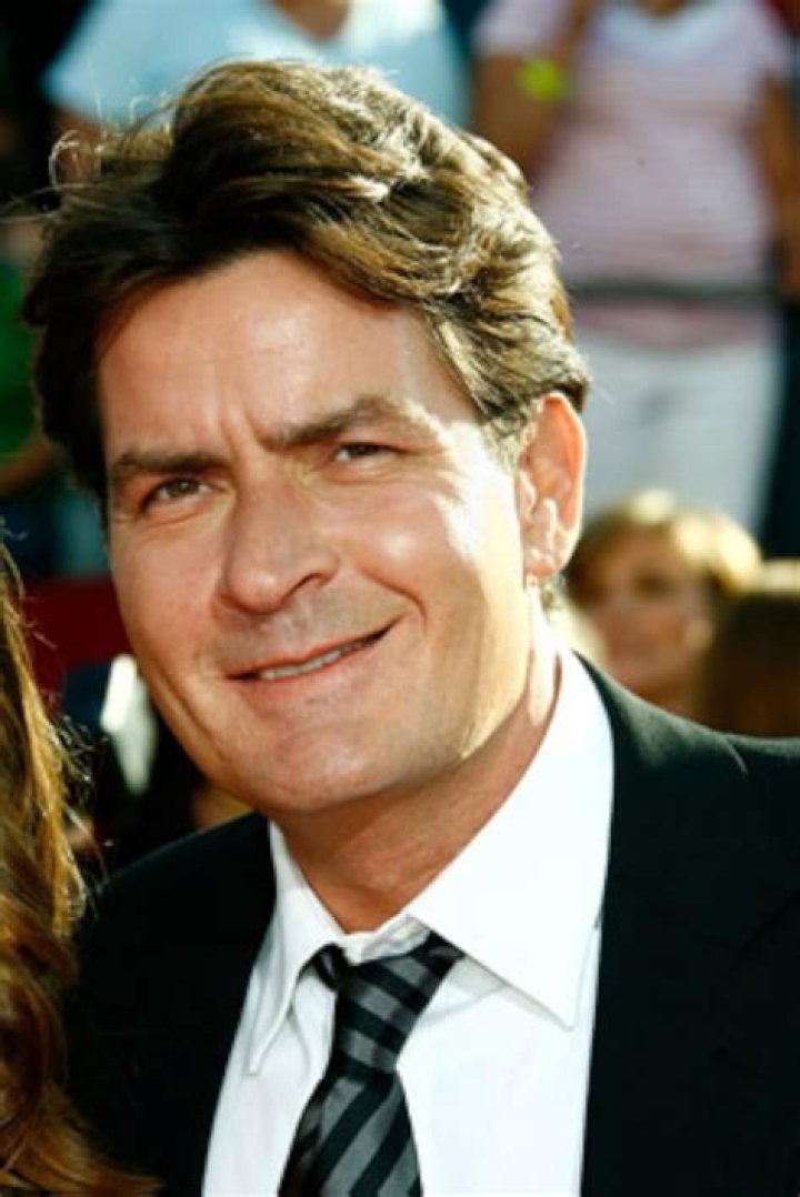Charlie Sheen Biography, Height & Life Story Super Stars Bio