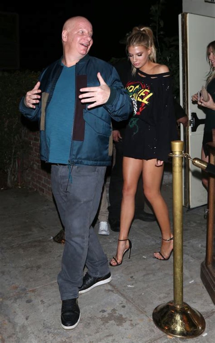 Charlotte McKinney and Jeff Ross watch basketball game Daily Mail Online