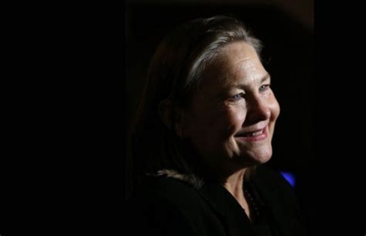 Cherry Jones Takes Home Third Emmy Win Carnegie Mellon University