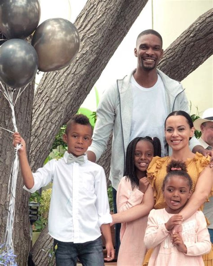 Chris Bosh and his kids Pro athletes, Love my kids, Chris bosh